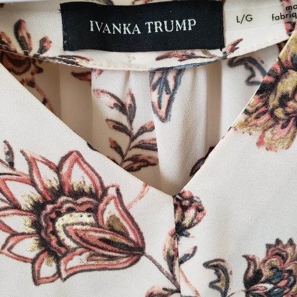 V-neck Shell - Picture 2 of 6